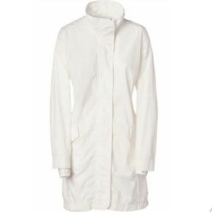 HP 🎉 Athleta Vista Jacket in White - SOLD